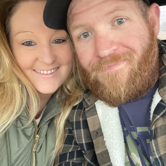 Meet your Posher, Amber - Picture 3 of 17